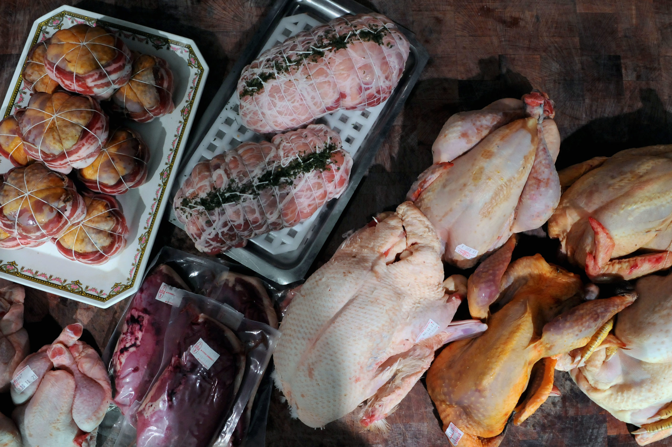 DSC_1716 Maison Pouget | Boucher Charcutier à Bourg Madame et Err | Poulets fermiers et Canards